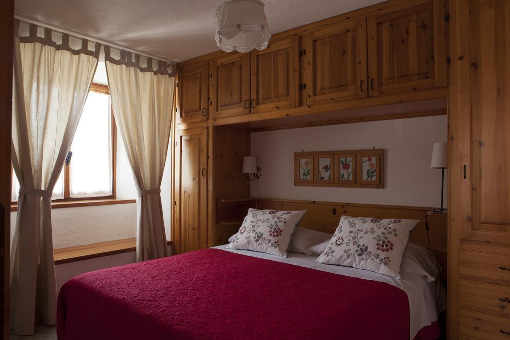 Le Rosier B&B E Appartamento Saint-Vincent Luaran gambar